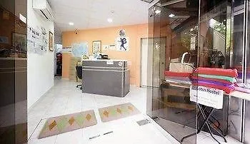 Lotus Hostel Singapore