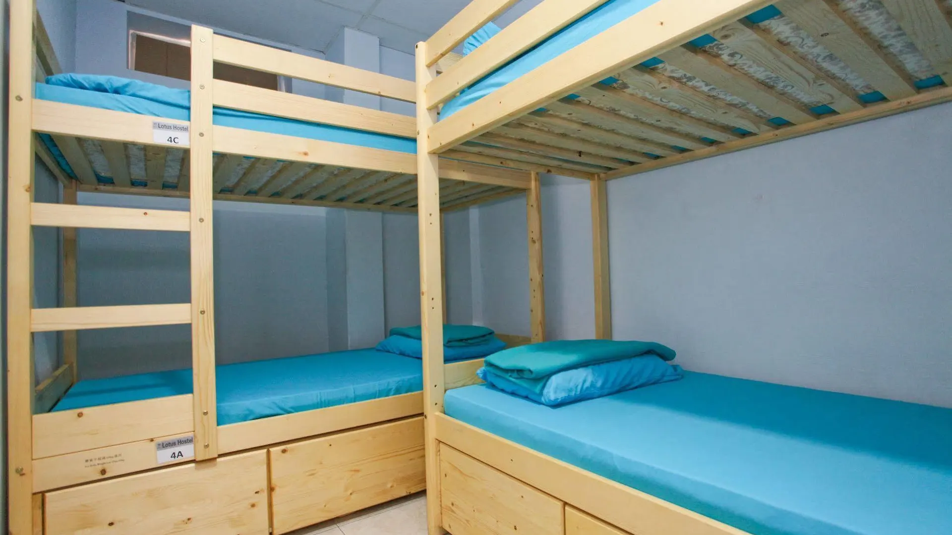 Lotus Hostel Singapore